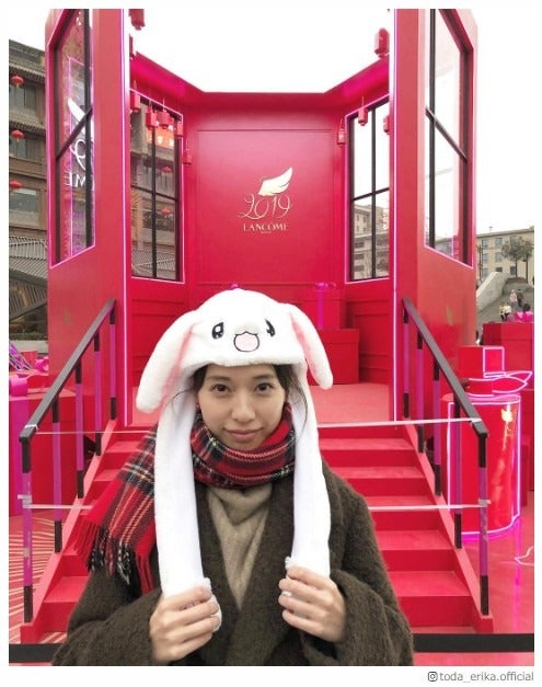 戸田恵梨香“うさ耳”ぴょこぴょこショットにファン悶絶「破壊力ハンパない」