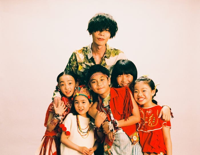 米津玄師 Foorin パプリカ ラストステージにコメント出演 最新アーティスト写真も公開 モデルプレス 米津玄師 Foorin パプリカ ラストステージにコメント出演 最新アーティスト写真も公開 モデルプレス