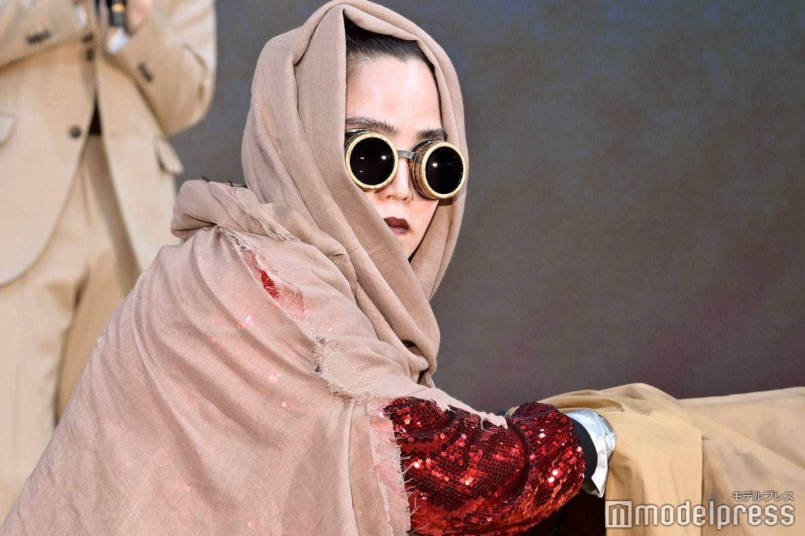 “自力サンドワーム”で登場したゆりやんレトリィバァ（C）モデルプレス