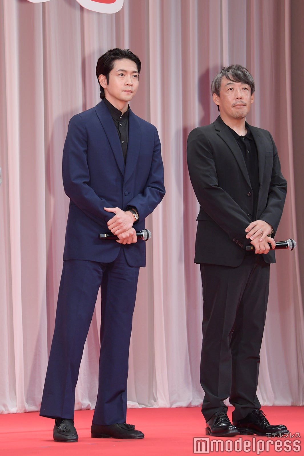 松下洸平、石川慶監督（C）モデルプレス