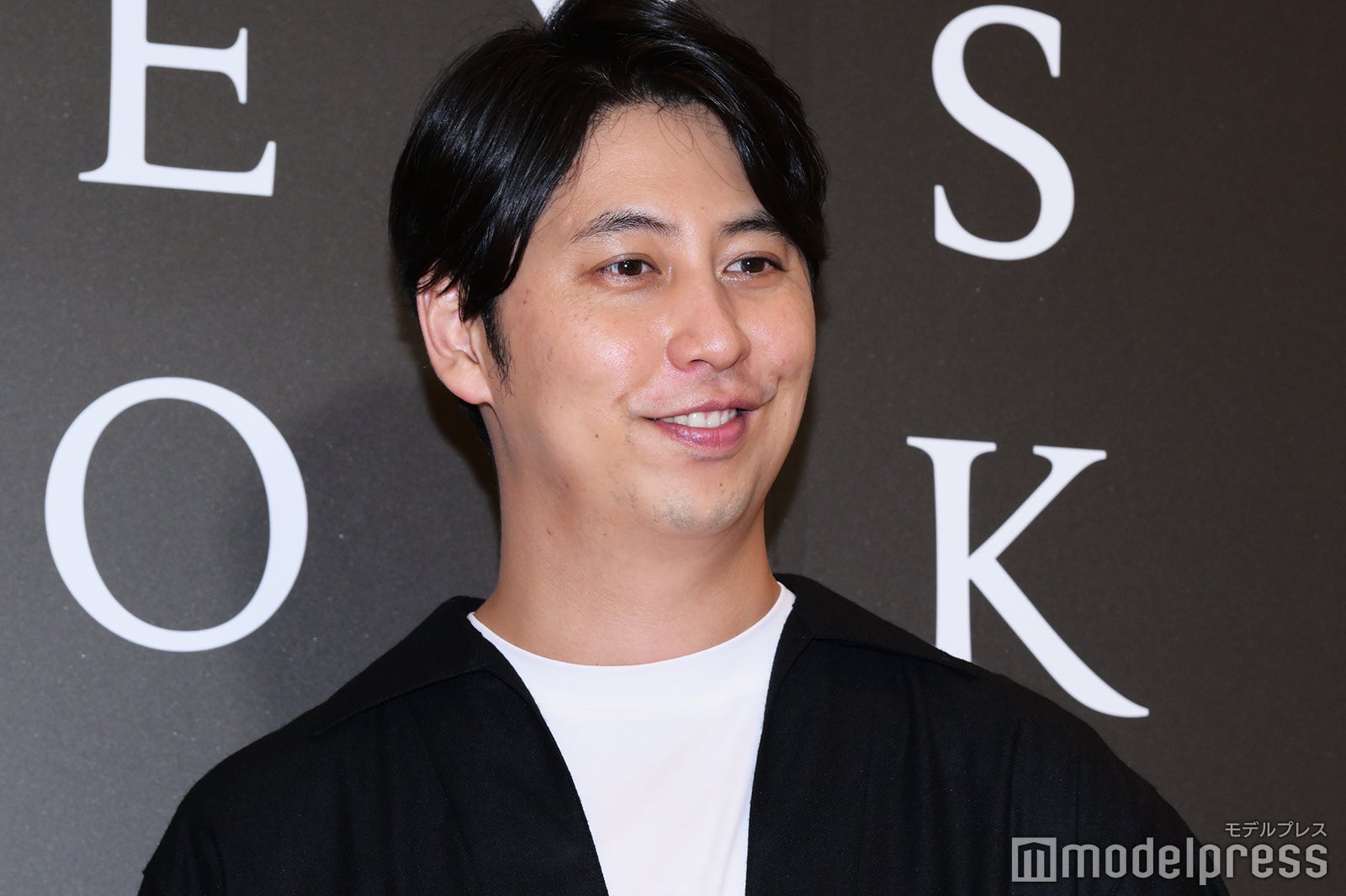 屋敷裕政（C）モデルプレス