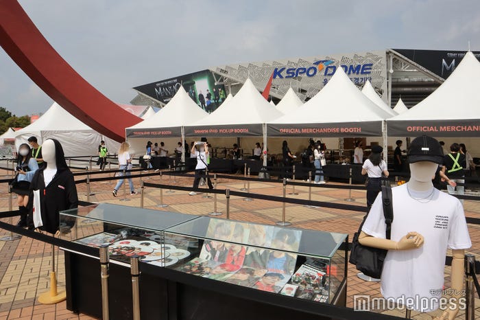 ENHYPEN MDブースの様子 (C)モデルプレス