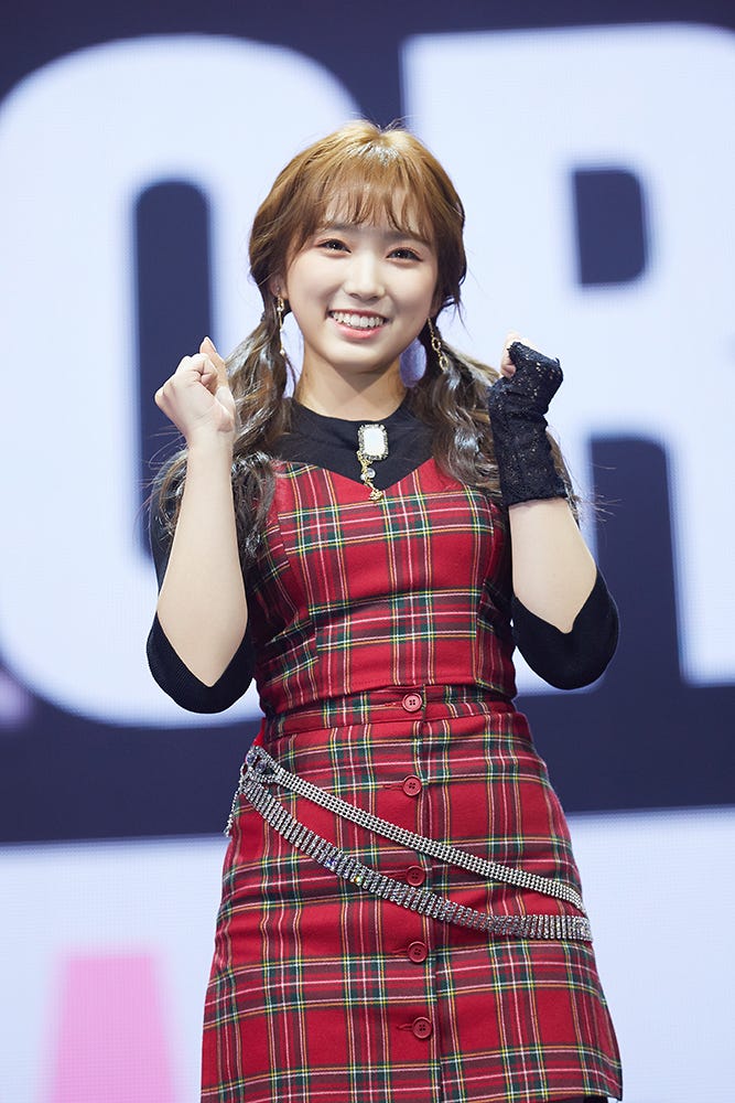 矢吹奈子(C)OFF THE RECORD