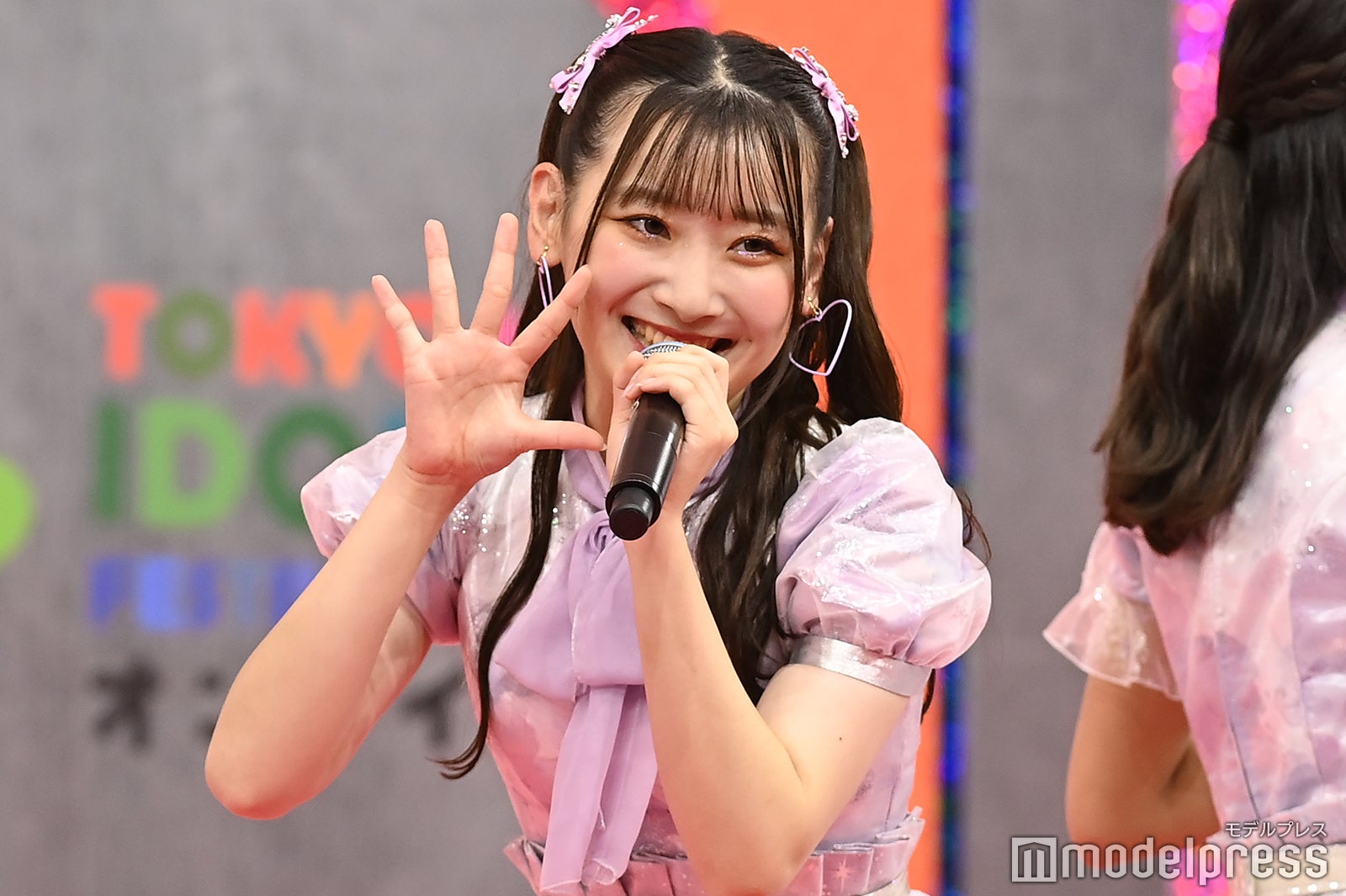 ＝LOVE（C）モデルプレス