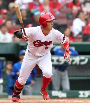 広島・ドラ3勝田 ドラ1平川に「負けてられへん」猛打賞！「自分たちでまずは元気を出してやっていきたい」