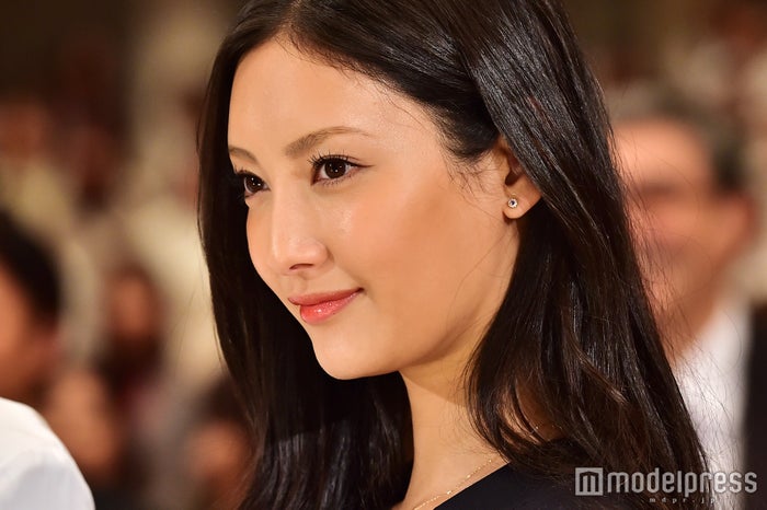 美しき辣腕弁護士 菜々緒 木村拓哉 新ドラマ舞台挨拶 モデルプレス