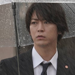 亀梨和也演じる菊田 禁断愛に溺れる姫川を遠くから見つめ ストロベリーナイト サーガ モデルプレス 亀梨和也演じる菊田 禁断愛に溺れる姫川を遠くから見つめ ストロベリーナイト サーガ モデルプレス