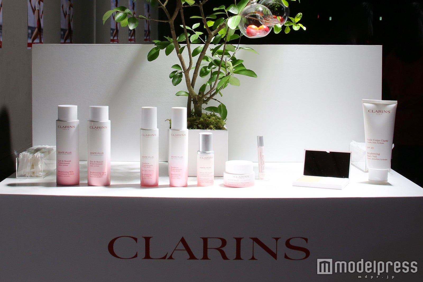 パワーアップした「ホワイト-プラス」ライン（C）モデルプレス