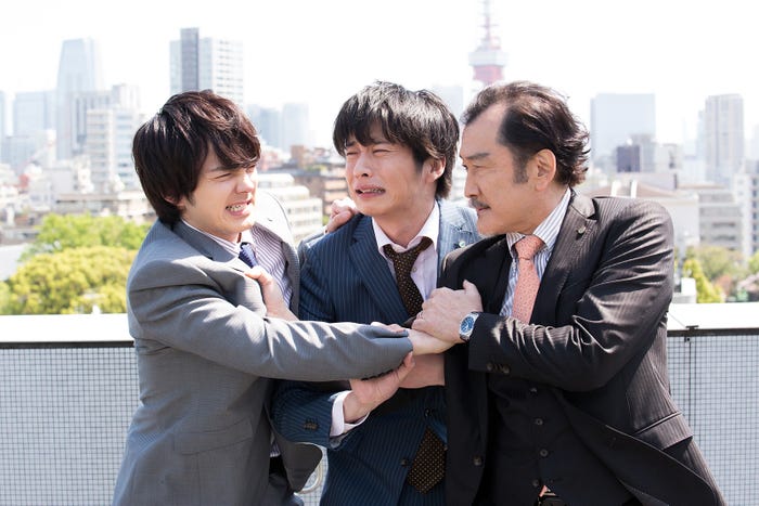 林遣都、田中圭、吉田鋼太郎/「おっさんずラブ」第2話より(C)テレビ朝日