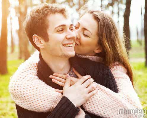 「好き」から「愛してる」に発展する絶対条件!守りたいと思ってしまう女性の特徴4つ