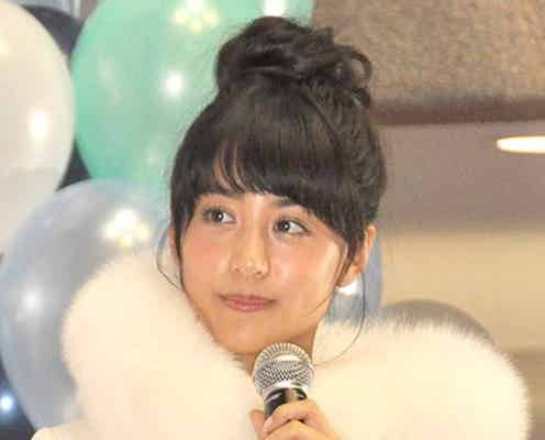 山本美月、理想の男性像告白 美脚も披露