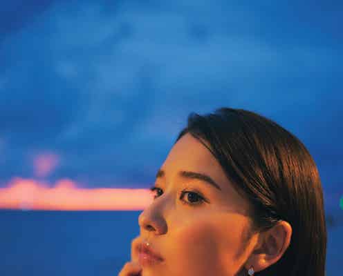 ももクロ玉井詩織、初写真集「たまゆら/しおどき」2作ともに重版決定 美背中輝く横顔・寝起きカットも解禁