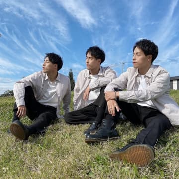 総再生回数1億超え 話題のイケメン三つ子tiktokクリエイター 佐藤三兄弟 が100万フォロワー達成 モデルプレス 総再生回数1億超え 話題のイケメン三つ子tiktokクリエイター 佐藤三兄弟 が100万フォロワー達成 モデルプレス