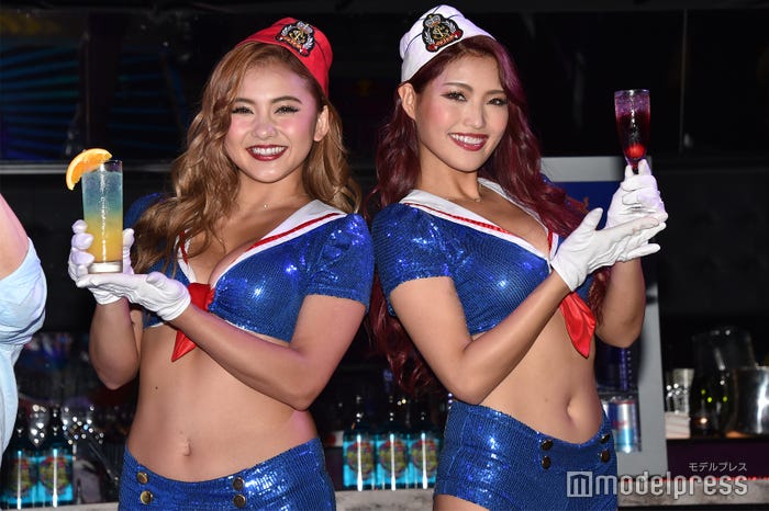 KAREN、MIKA-T (C)モデルプレス