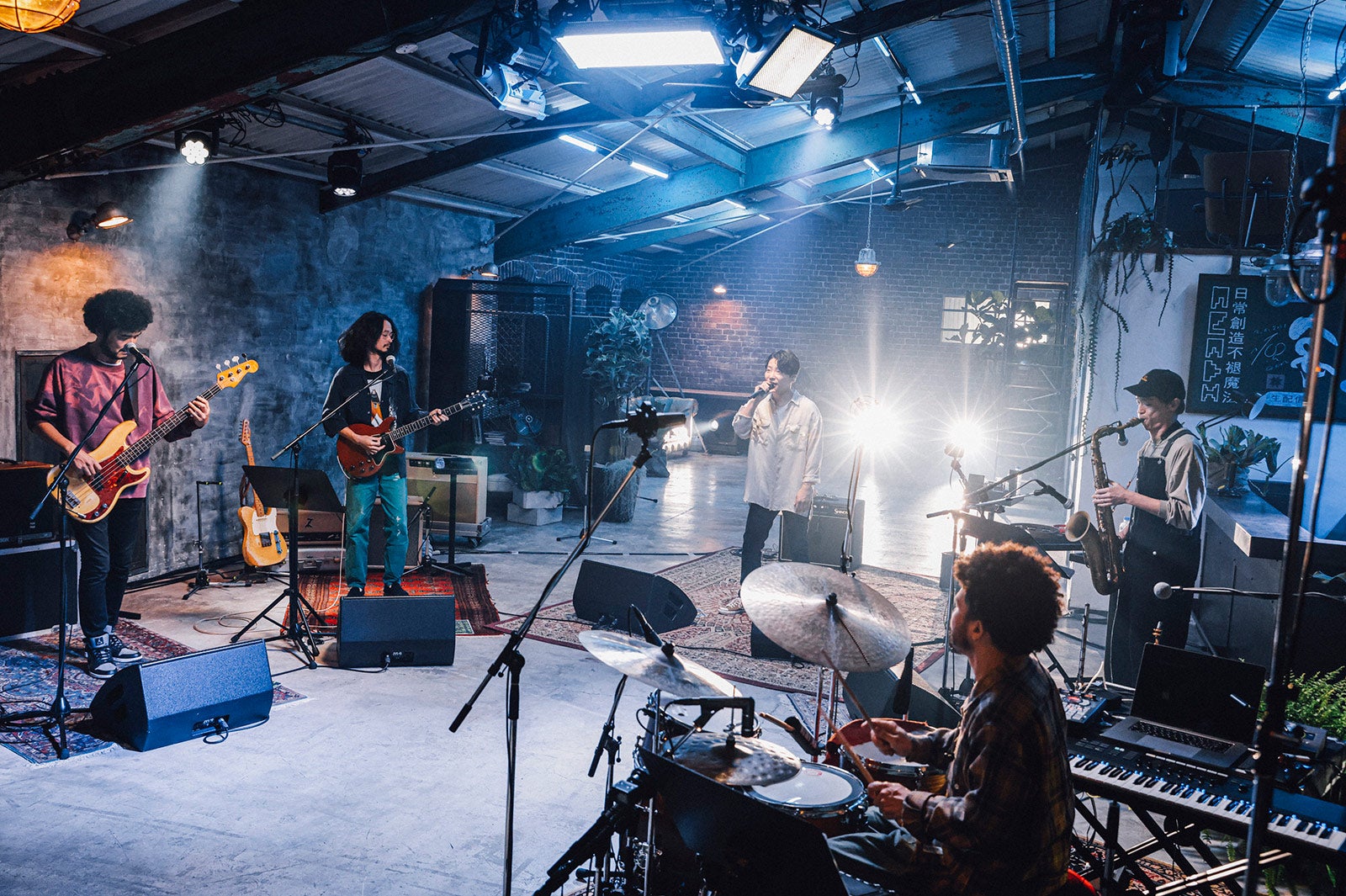 星野源「YELLOW PASS Live Streaming “宴会”」 （C）西槇太一