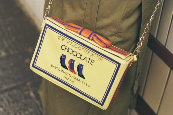 ギフトボックス風バッグ(C)TOPLOG