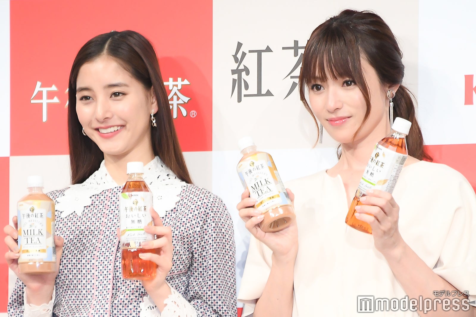 新木優子、深田恭子 （C）モデルプレス