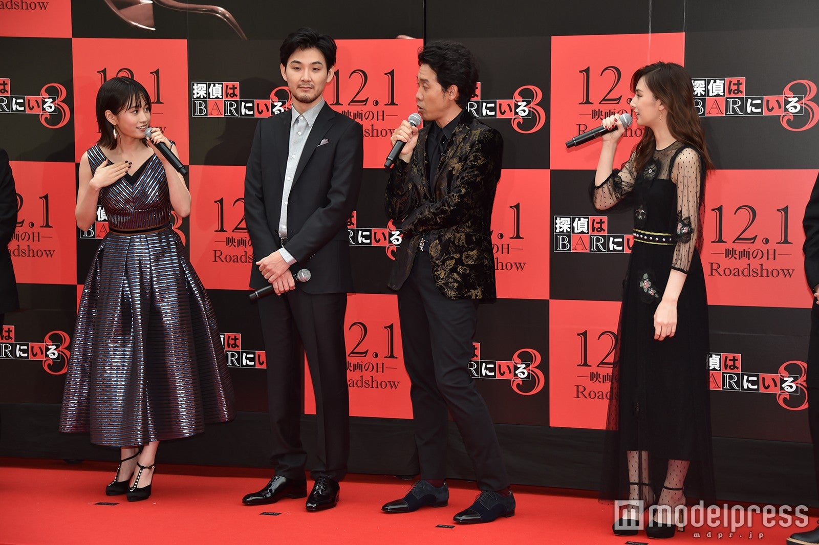 北海道での讃岐うどん屋話で盛り上がる（C）モデルプレス