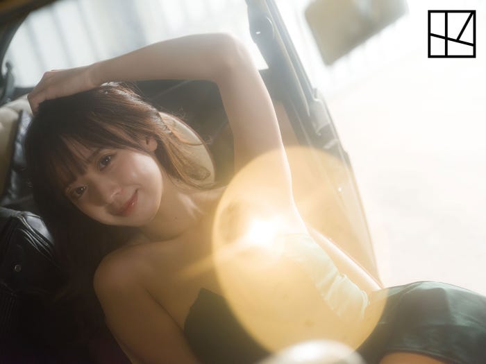 yami ファースト写真集「yammy!」初版限定特典(撮影/Takeo Dec.)