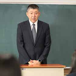 荒川良々「最高の教師 1年後、私は生徒に■された」第7話より（C）日本テレビ