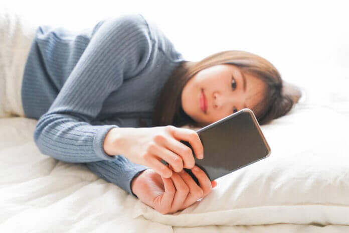 直接伝えるのが恥ずかしいのならLINEでもOK！
