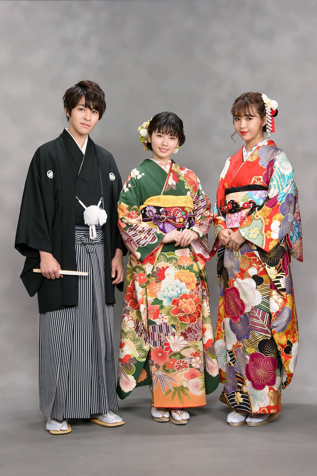 （左から）西銘駿、小芝風花、藤田ニコル（画像提供：所属事務所）