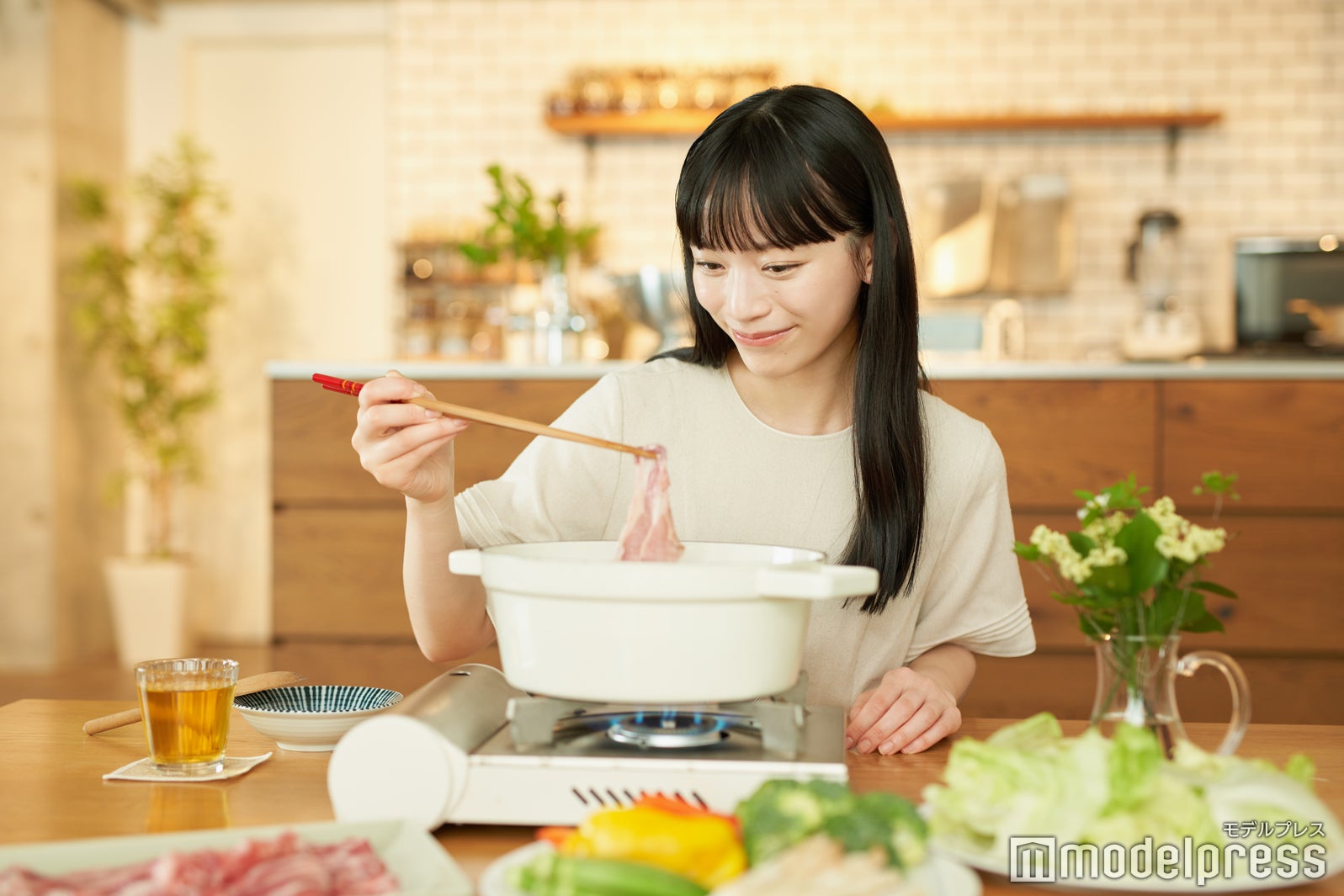 由布菜月（C）モデルプレス