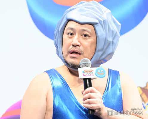 ハリウッドザコシショウ、双子の娘の入学式で涙 妻との馴れ初めも明かす