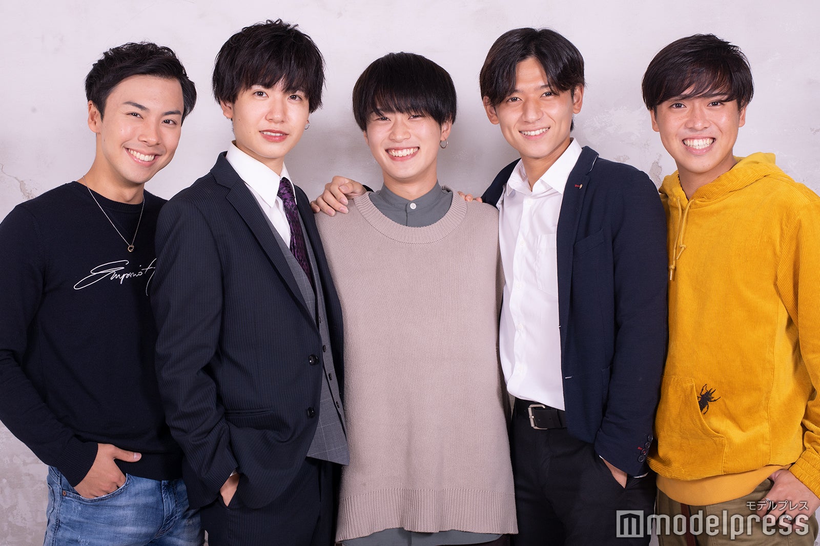 石井隼一郎さん、岡田弦太さん、田山凌汰さん、保木魁人さん、小林柾慶さん／「慶應ボーイコンテスト2021」ファイナリスト（C）モデルプレス