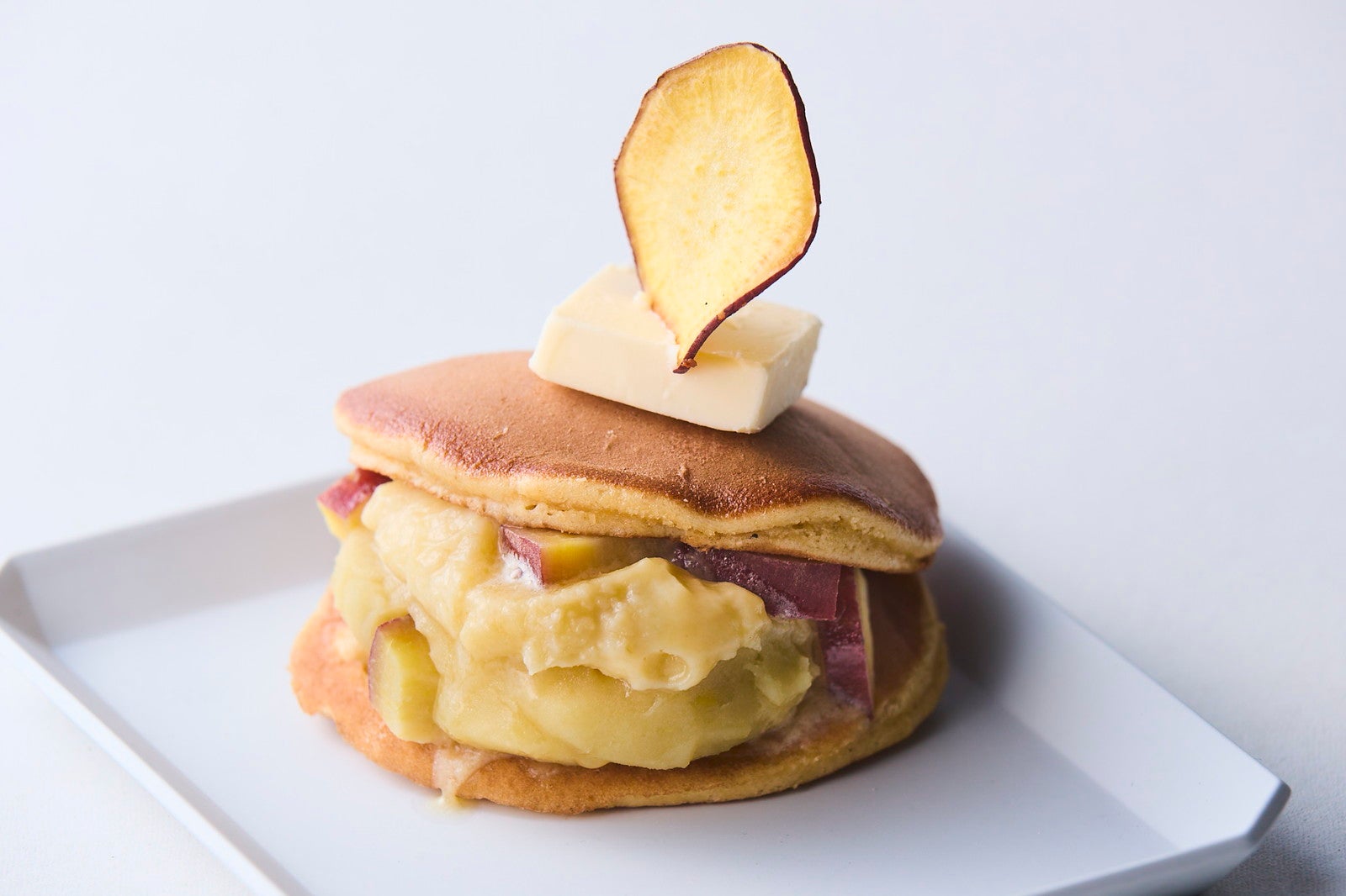 くだものどら焼き KURUNOさつまいも 680円／提供画像