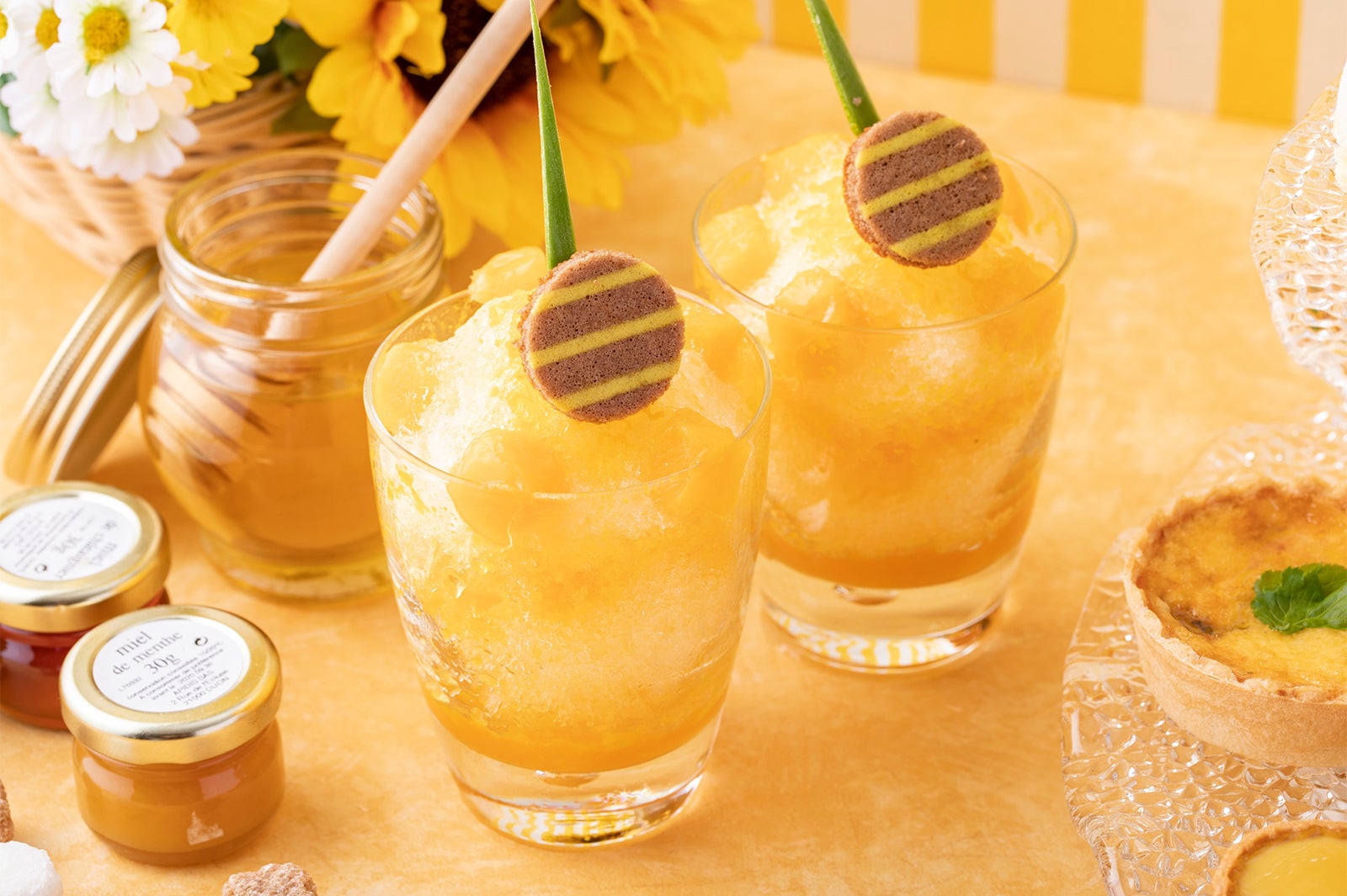ハチミツとマンゴーのカキ氷（8月）／画像提供：ストリングスホテル東京インターコンチネンタル