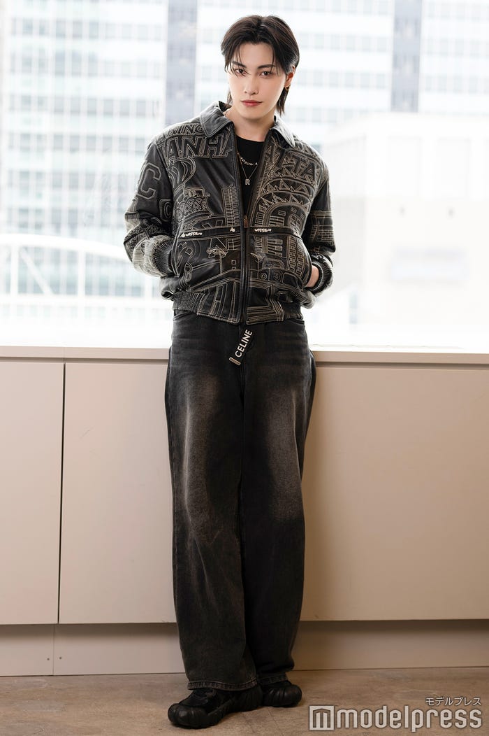 レザージャケットがポイントの私服/西島蓮汰(C)モデルプレス