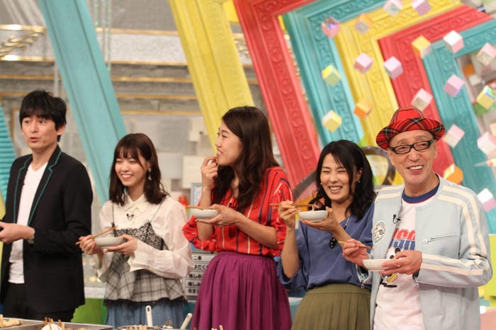 「全部揃えてみます。 ~ちょっと自慢できる雑学テレビ~」(C)フジテレビ