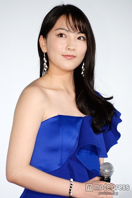 セクシー先生 知英 ミニドレスで美脚を大胆披露 すごく恥ずかしくて モデルプレス セクシー先生 知英 ミニドレスで美脚を大胆披露 すごく恥ずかしくて モデルプレス