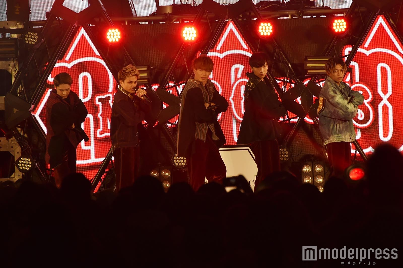 FlowBack （C）モデルプレス