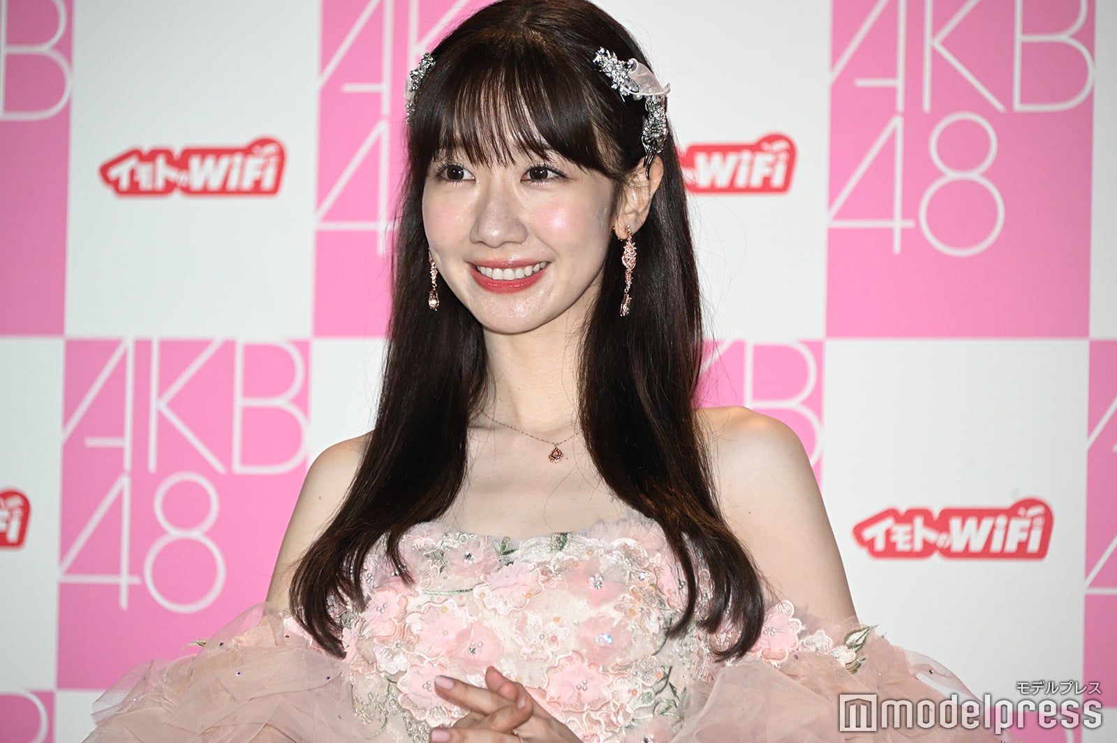 AKB48 倉持明日香 柏木由紀 高橋みなみ 直筆サイン入りクリアファイル 当選 AKB48 倉持明日香 柏木由紀 高橋みなみ 直筆サイン入りクリア