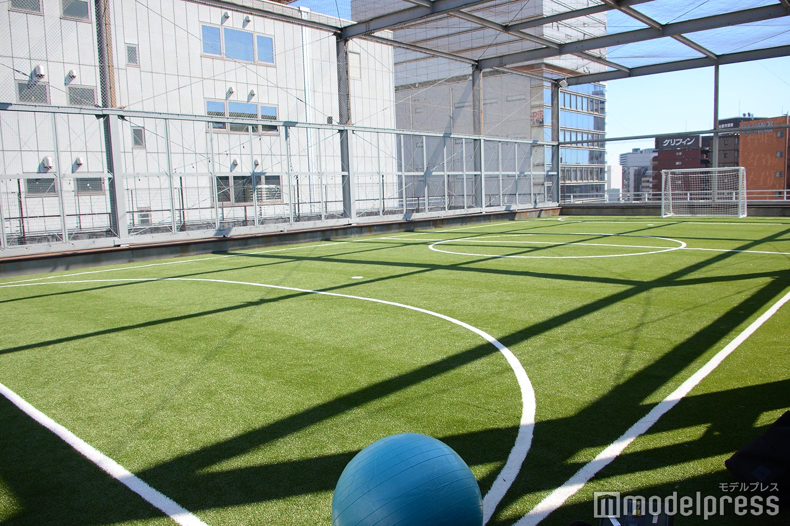 マルチスポーツコート（C）モデルプレス