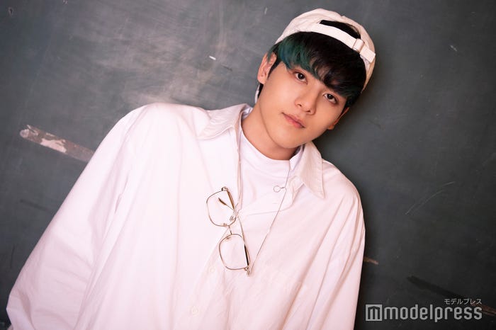 A.rik (C)モデルプレス