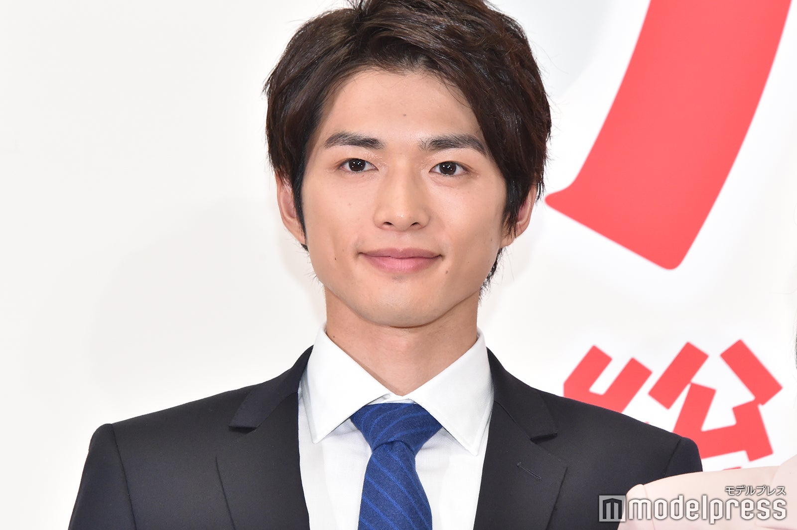 白洲迅（C）モデルプレス
