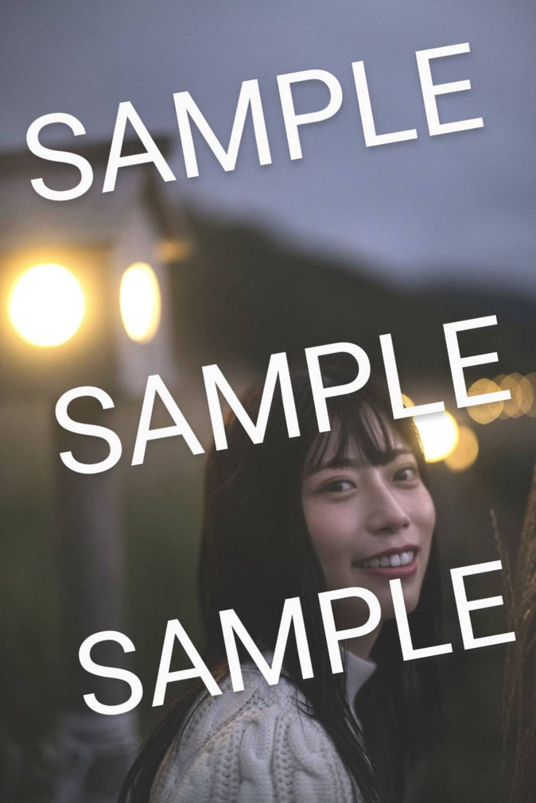 東村芽依／コーチャンフォーポストカード（C）藤本和典／白夜書房