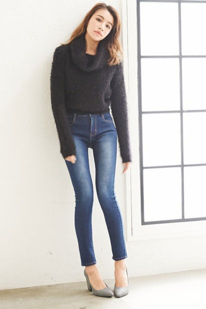 タートルネックシャギーニットトップス「Re:EDIT by GALSTAR」2,998円（税込）／画像提供：Re:EDIT by GALSTAR