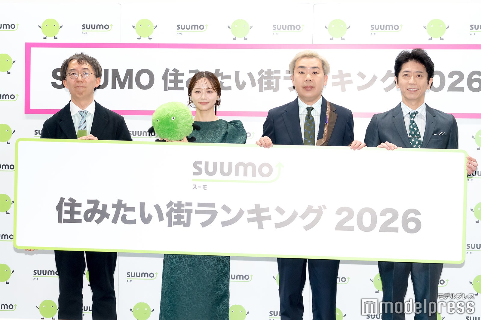 池本編集長、森香澄、岩尾望、後藤輝基（C）モデルプレス