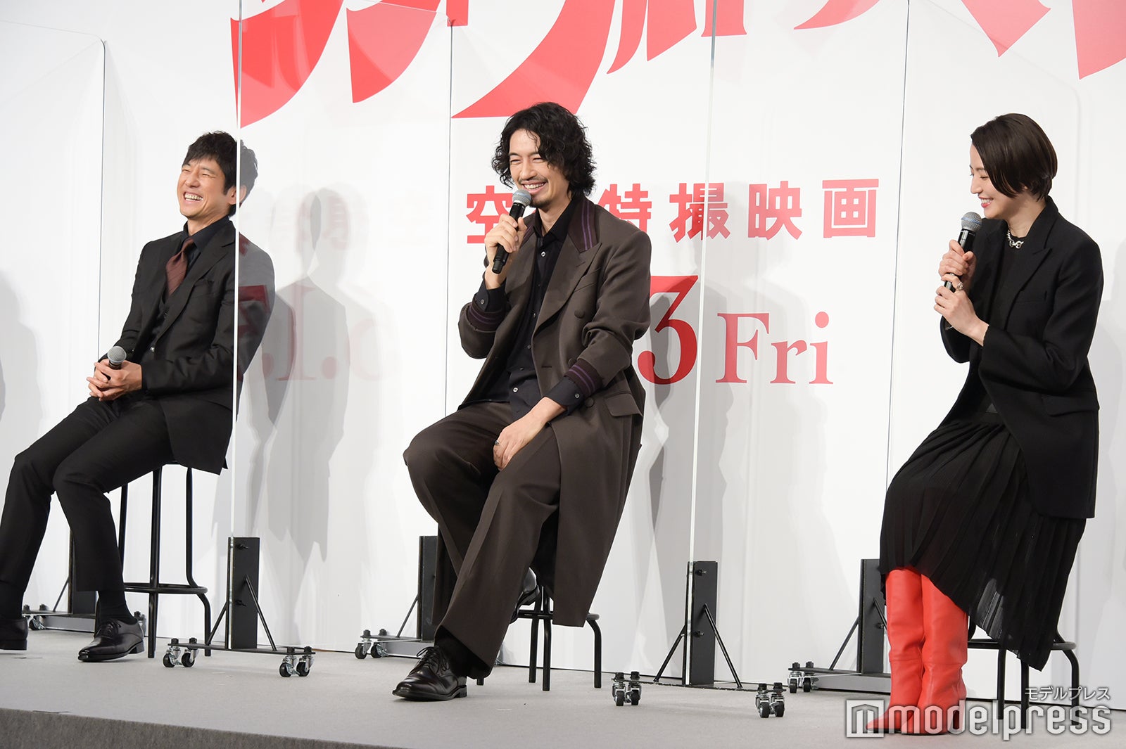 西島秀俊、斎藤工、長澤まさみ （C）モデルプレス