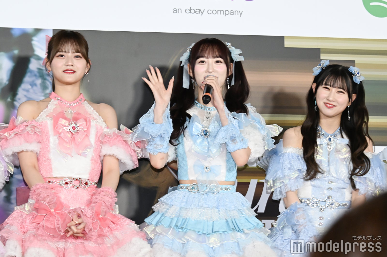 （C）モデルプレス