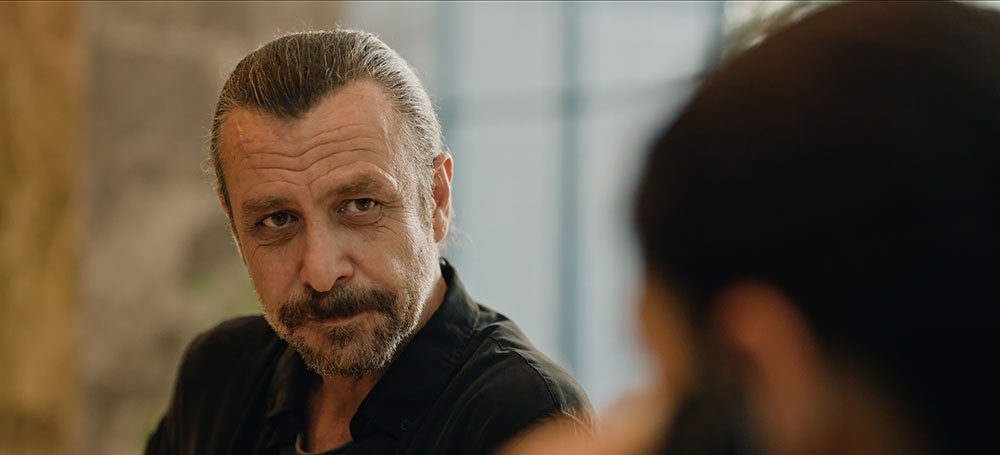 『謎追い男の10日間』（提供写真）