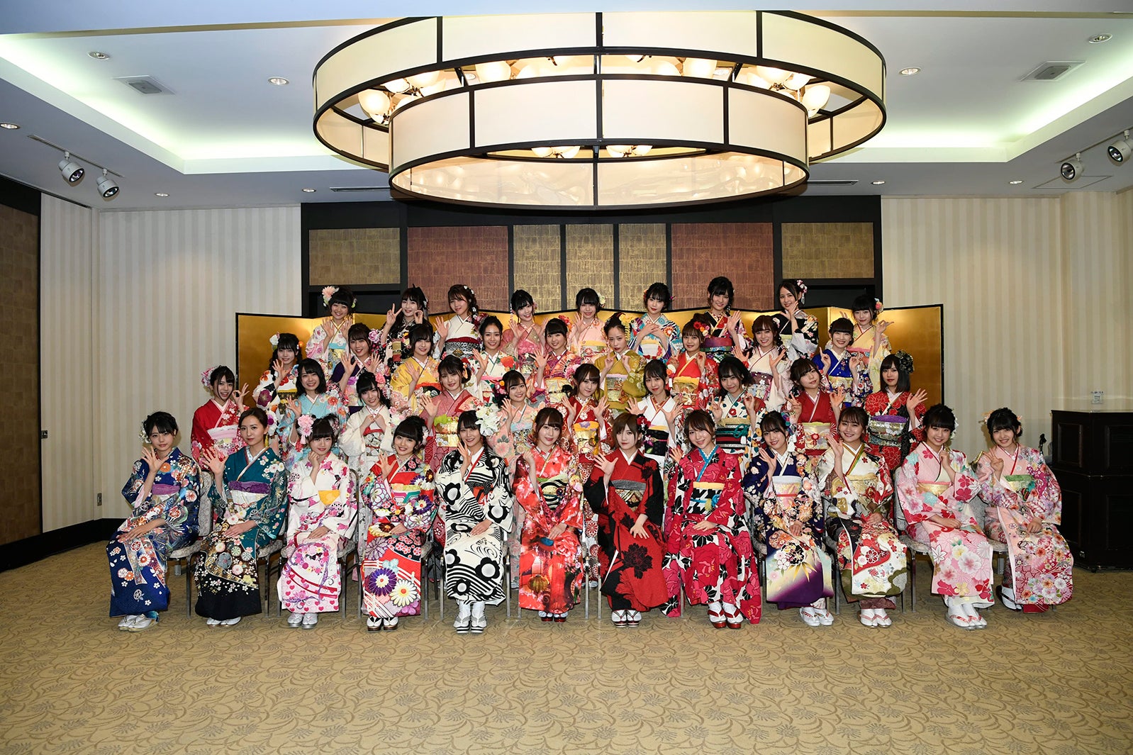 AKB48グループ成人式記念撮影会（C）AKS