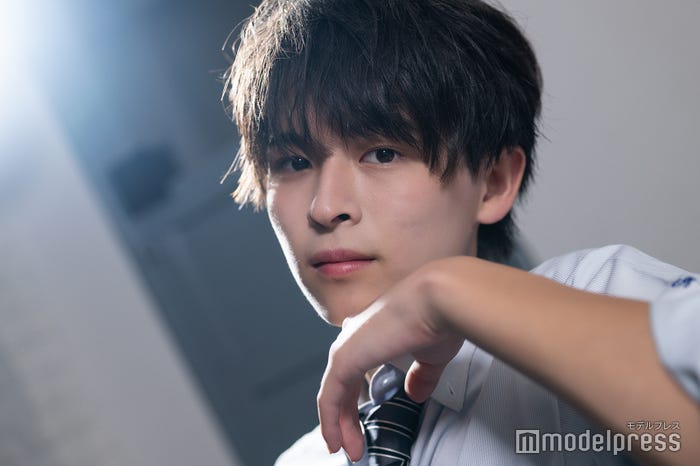 モデルプレスのインタビューに応じた山口凌摩くん(C)モデルプレス