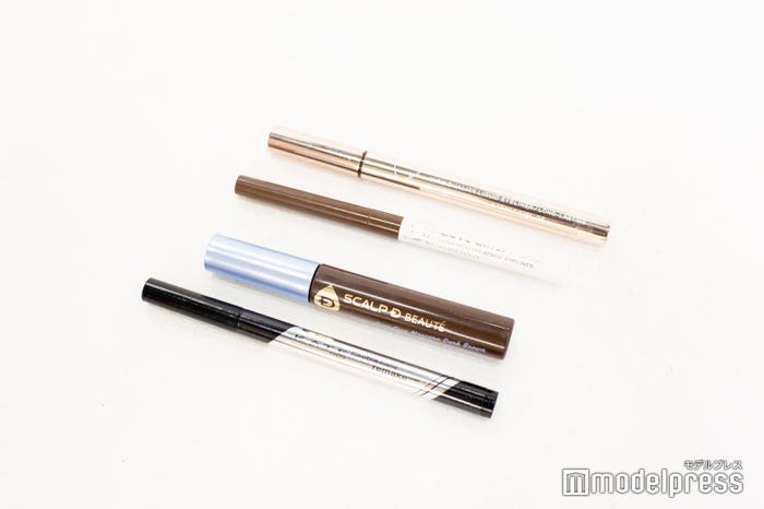 (上から)ラブライナーリキッドベビーブラウン、ラブライナーペンシルアッシュブラウン、スカルプDボーテピュアフリーマスカラブラウン、KATEダブルラインフェイカー (C)モデルプレス