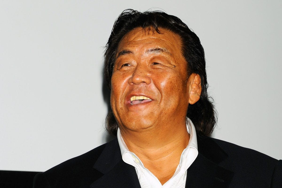 長州力 相席食堂 お馴染みのホタテで嫁婿も 食っ飛びました モデルプレス