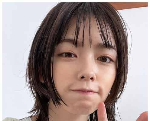小芝風花、金髪から黒髪に電撃カムバック「一瞬誰だか分からなかった」「やっぱり似合う」